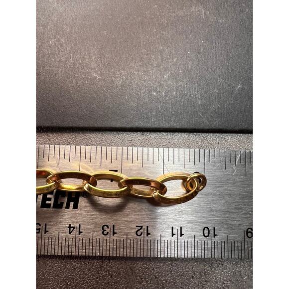 Yellow gold over bronze link bracelet 8 inches - Picture 8 of 10